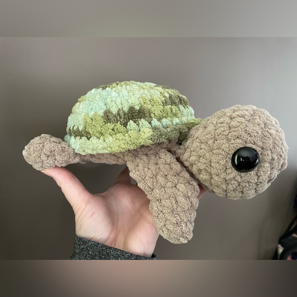 Sea Turtle Plushie Stuffie Amigurumi